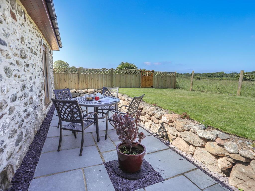 Y Bwthyn, Brynsiencyn, Brynsiencyn - pet-friendly stay