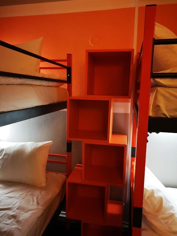 DanHostel photo
