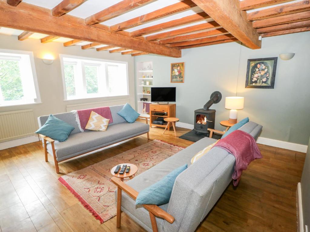 Bamforth Cottage, Holmbridge photo 2