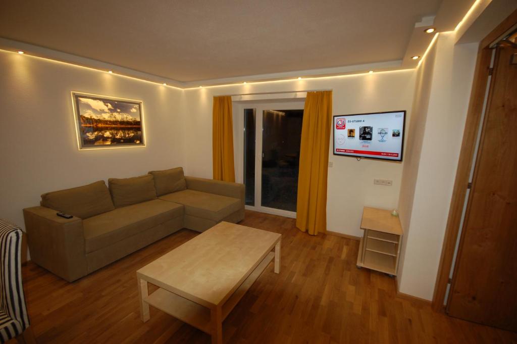 Alpenmond Appartment Halbmond - 4