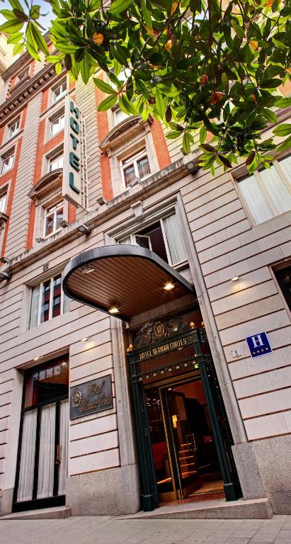 Hotel Hernán Cortés - 2