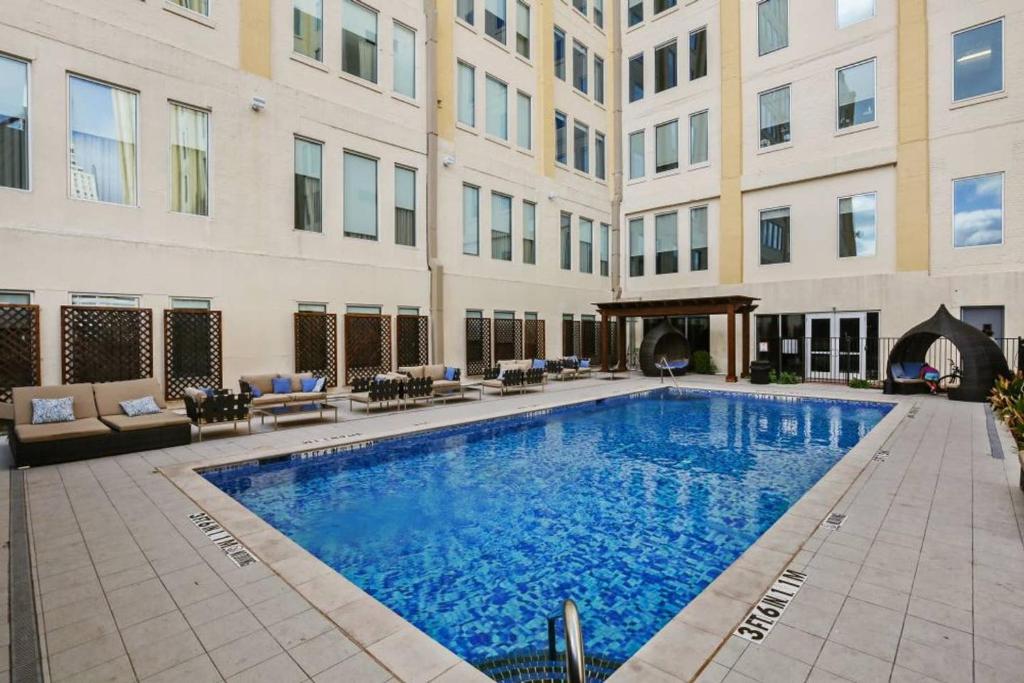 GA Living Suites- Downtown Dallas Corporate Suites photo