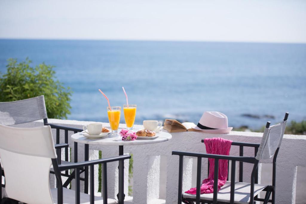 Arlen Beach Hotel photo