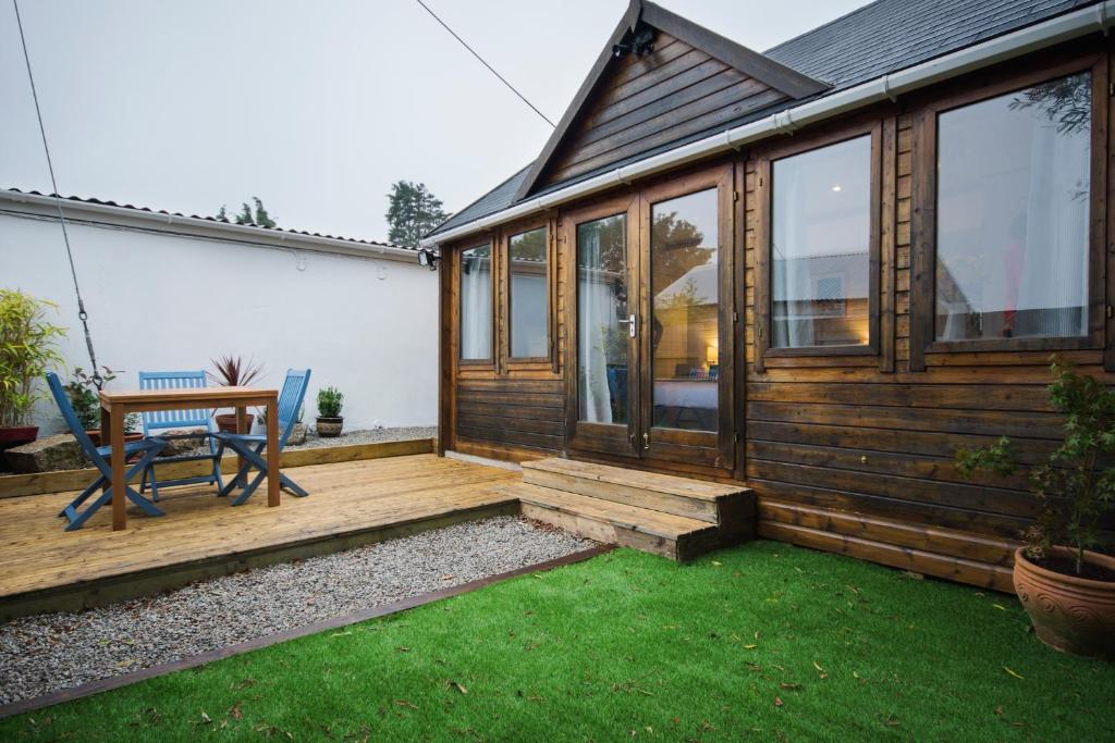 The Cabin, Truro photo 4