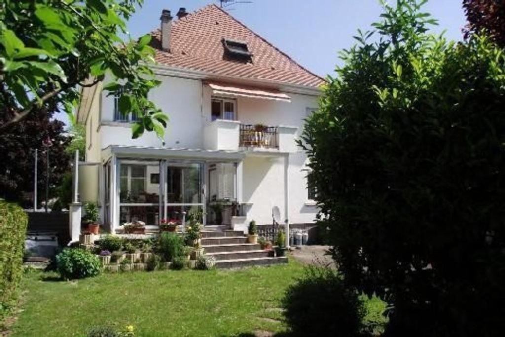 BEL APPARTEMENT LUMINEUX - 2