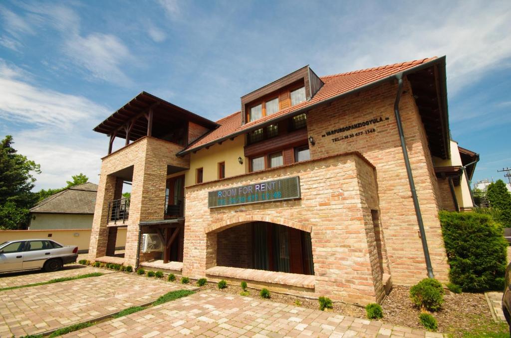 A szálláshely kívülről