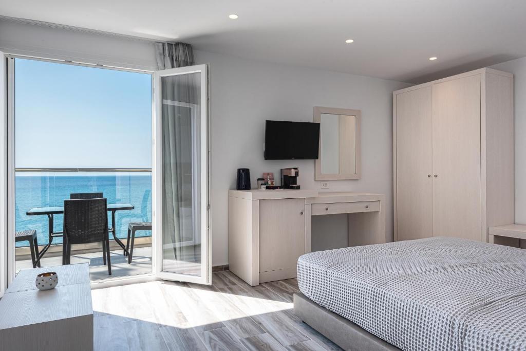 Kyma Rooms & Suites — Hotel rooms in Kardamena, South Aegean