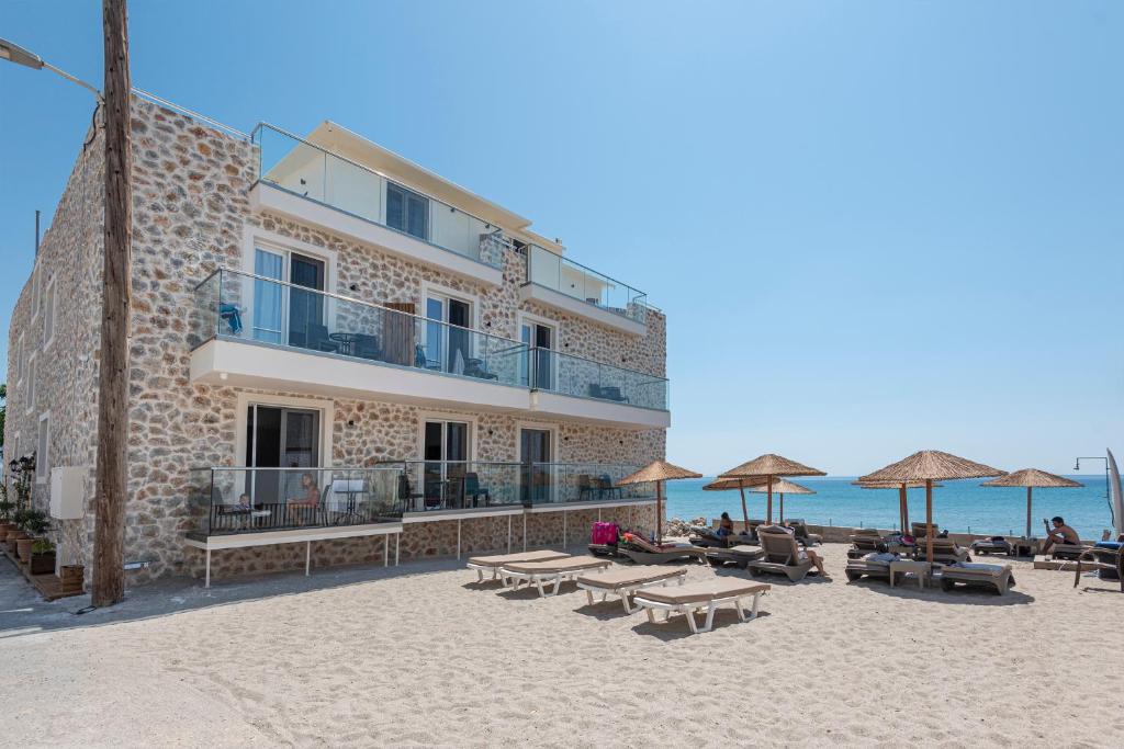 Kyma Rooms & Suites