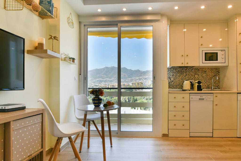 Benalmadena Top Floor Studio - 2