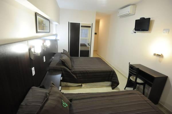 Hotel Osam - 3