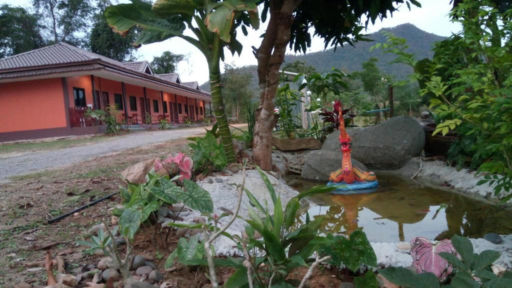 ปันสุขรีสอร์ท — Hotel in Chiangkhan