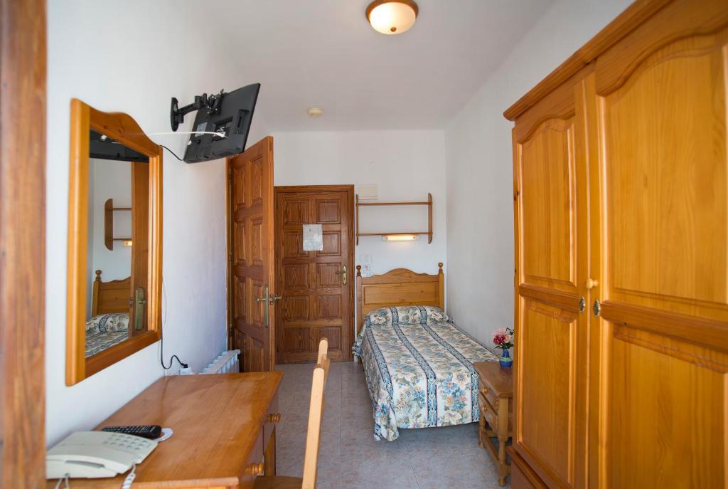 Hostal Sa Rota photo