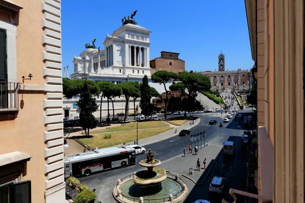 Roma Five Suites - 4