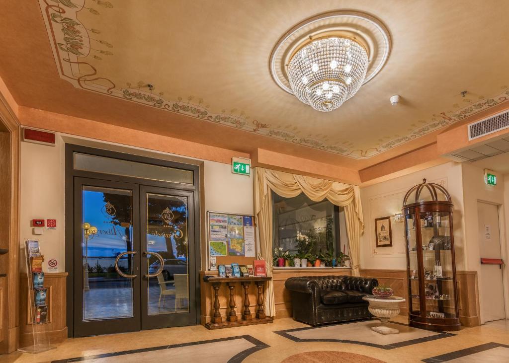 Grande Albergo photo