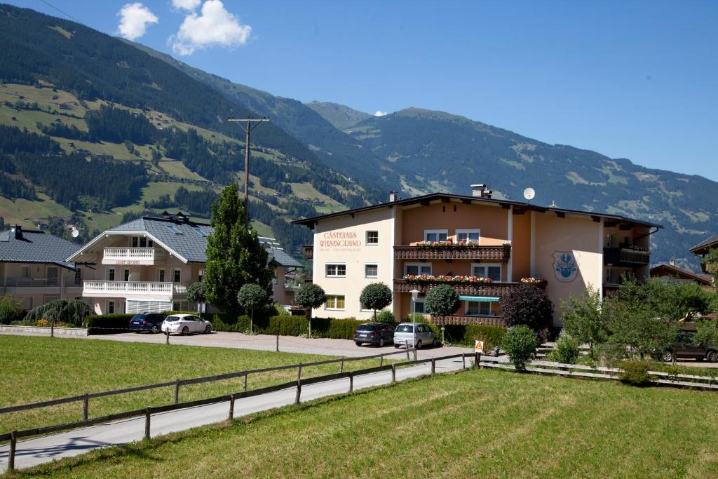 Gästehaus Wiesengrund & Apart Sporer - 3
