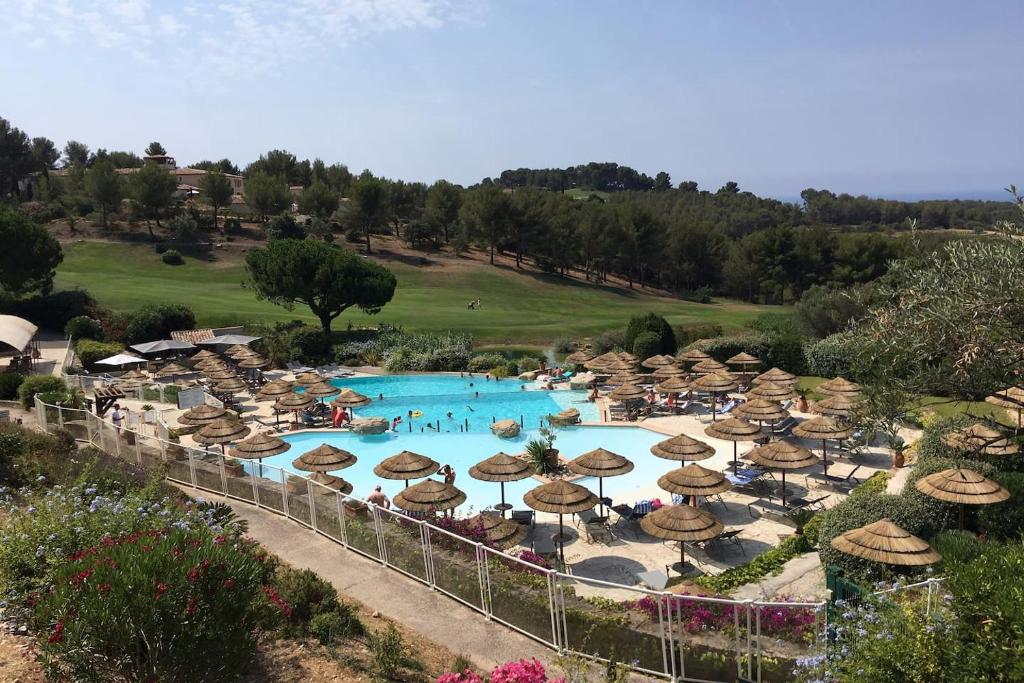 Hameau des amandiers-vue mer & golf - 5