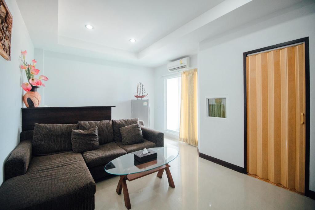 Iyara Hua Hin Lodge photo