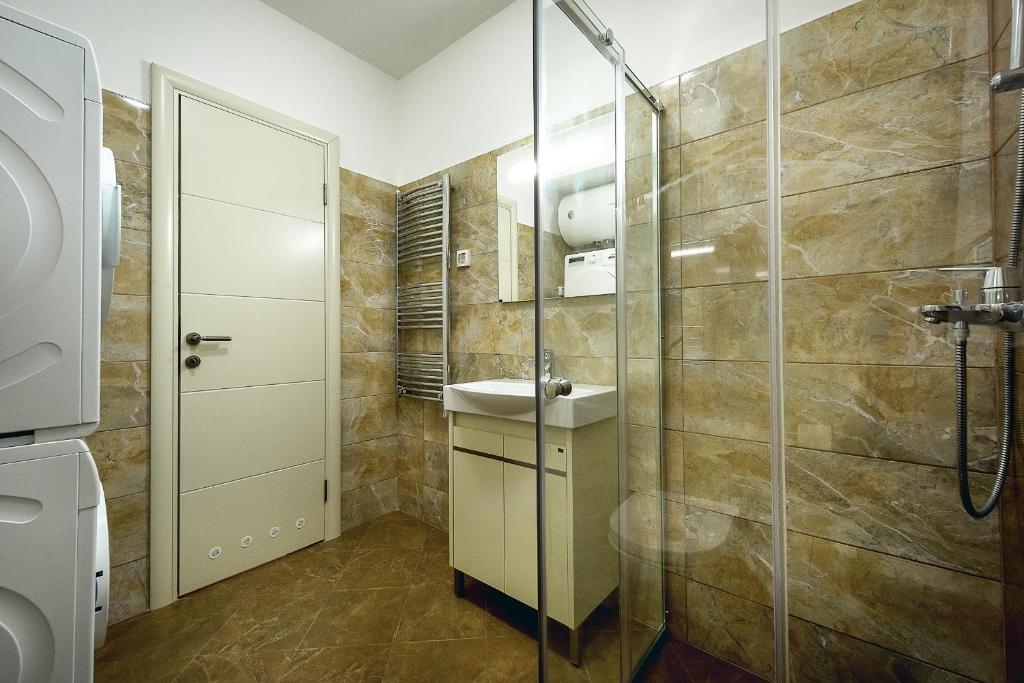 2montenegro HARMONIA APARTMENTS Becici photo