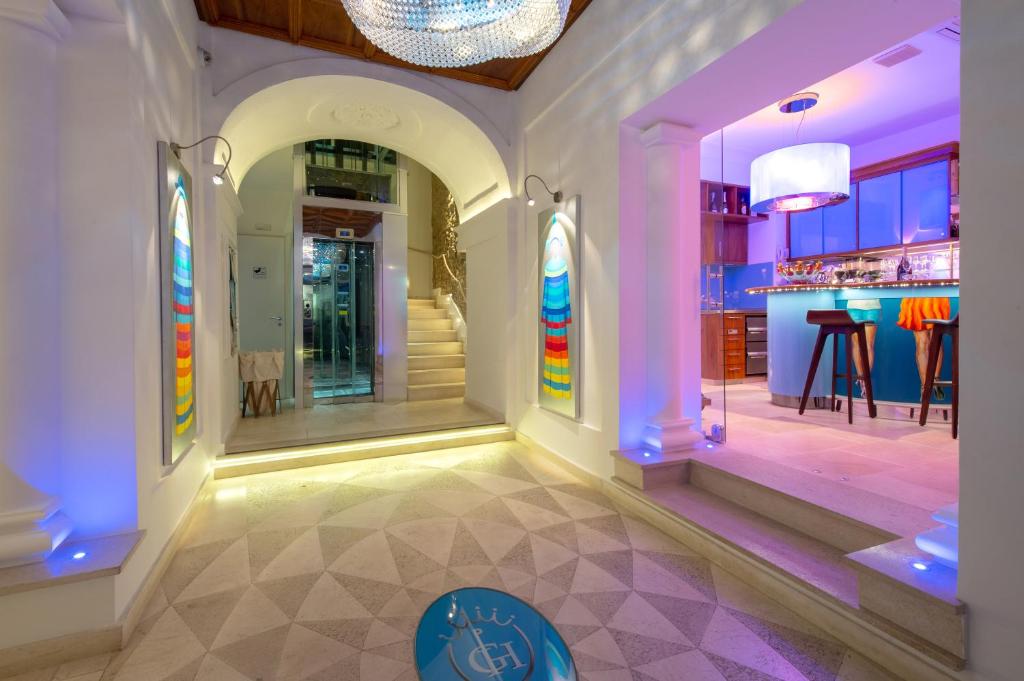 Piccolo Grand Hotel photo