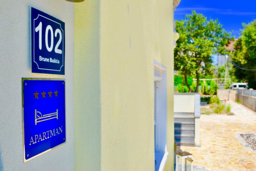 Apartmani Pax, Pakoštane