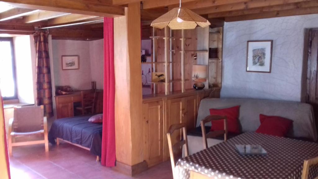 Gite Seguret - 1