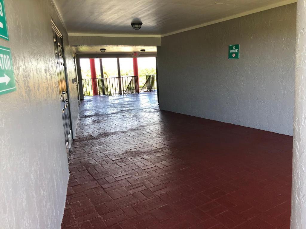 Sun Coast Inn photo