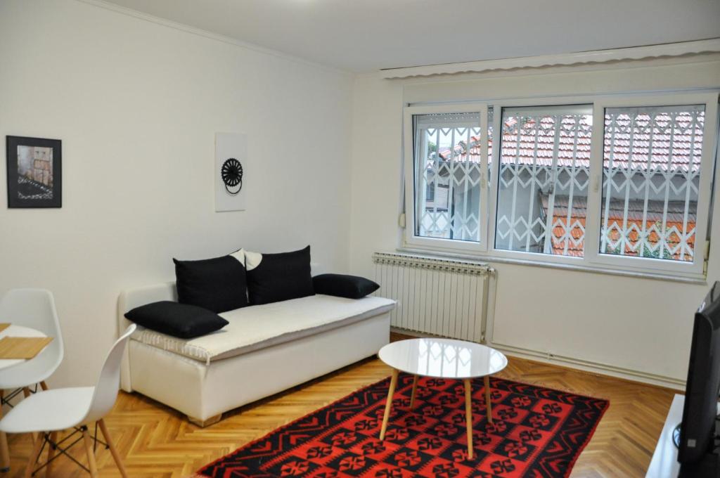 Zvekir - Old Town Apartment - 5