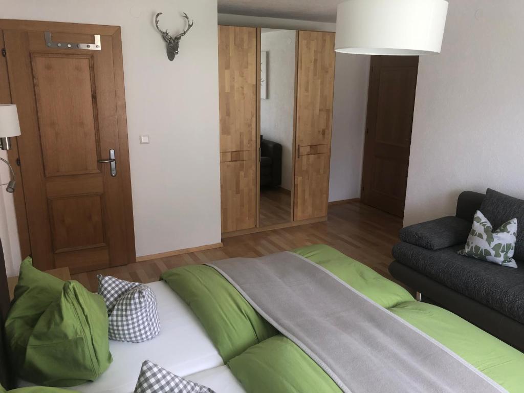 Haus am Wald - 2