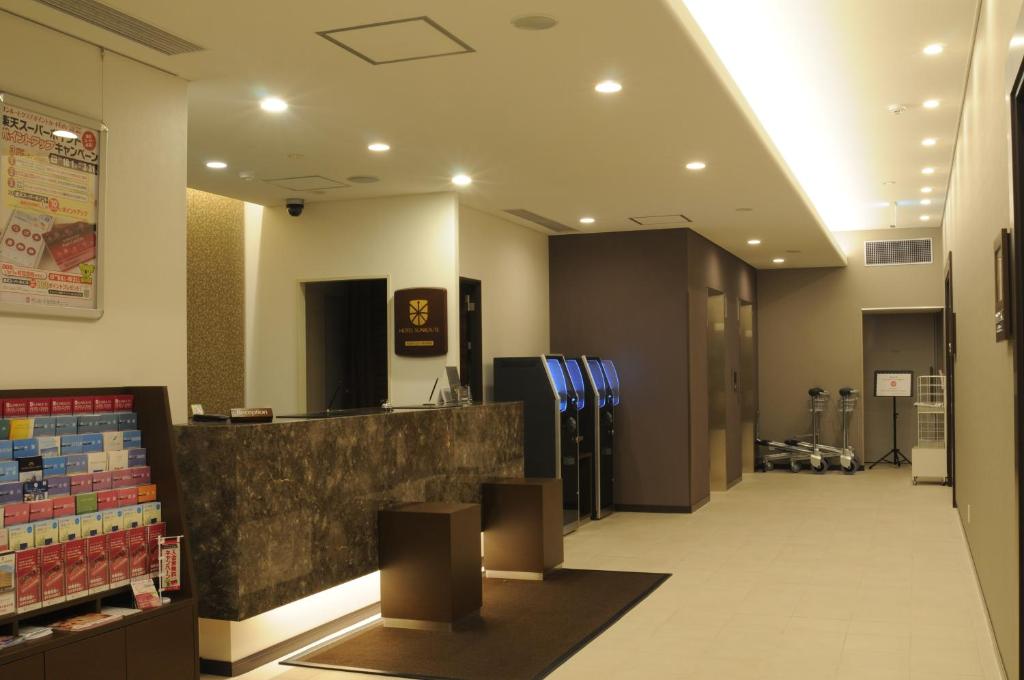Hotel Sunroute Kumagaya Station photo