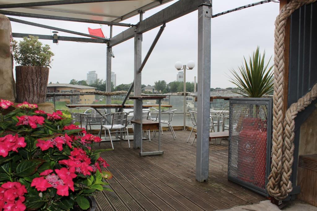 Boars Head Boutique Hotel photo