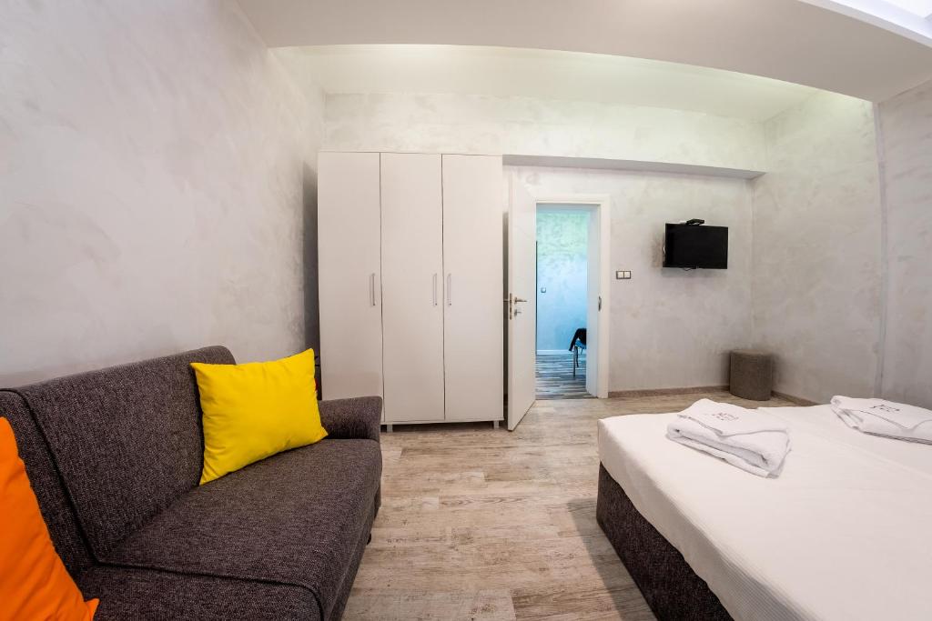 Sofia Colour Life Apartment -No Window Apartment photo
