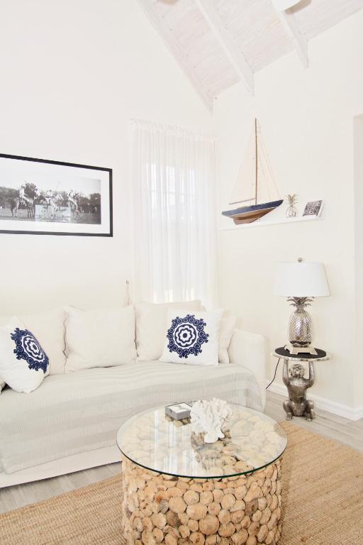 West Rock Villas photo