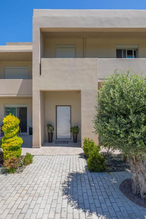 Rainbow Luxurious Villa in Ialysos photo