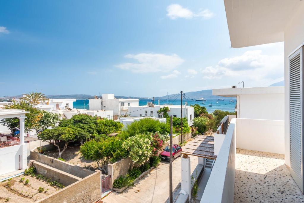 White Rock Milos Suites photo