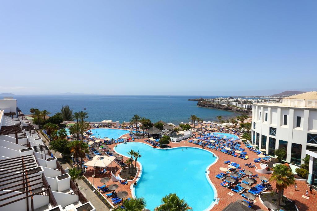 SANDOS PAPAGAYO BEACH RESORT - ALL INCLUSIVE 24 HOURS photo