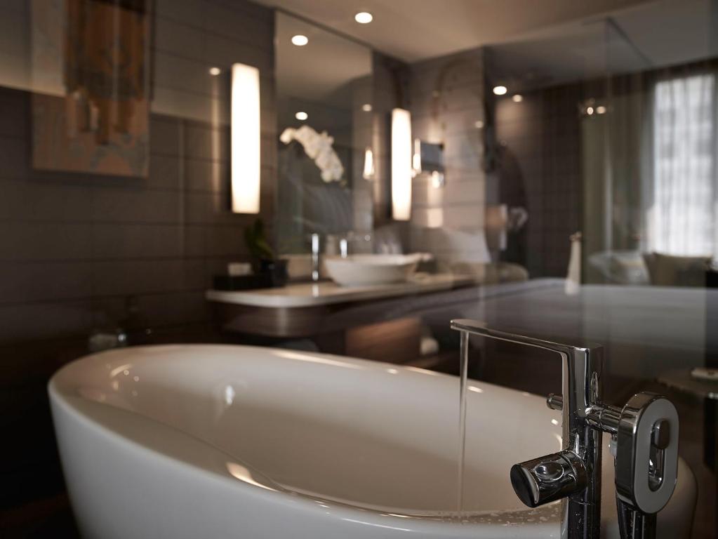 Pullman Jakarta Indonesia Photo 29