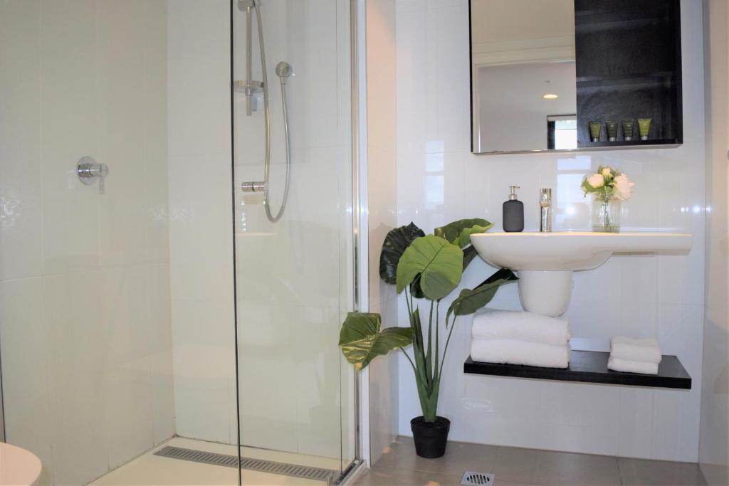 Executive stay Little Collins street photo