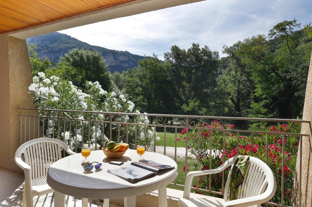Vacanceole - Le Domaine de Chames - Pont d'Arc photo