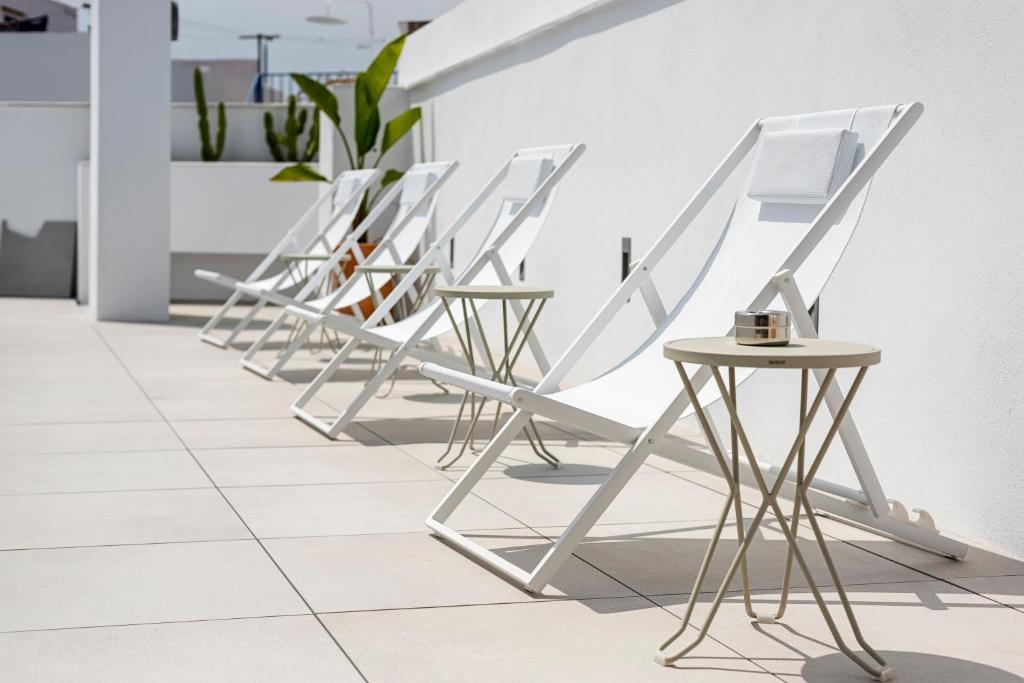Apartamentos y estudios centricos Conil Home Suite photo