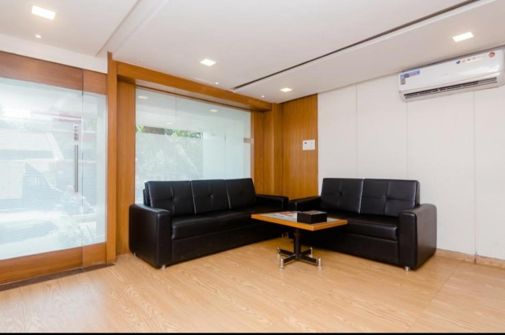 Exterior view, Hotel Arma Residency in Mumbai