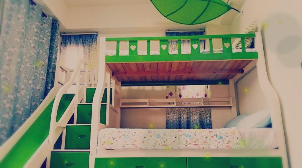 Elder Wheelchair Bb In Chi Wu Lao Taiwan Wander - 