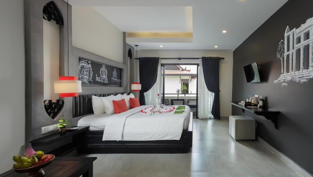 Siem Reap Central Suite Residence room