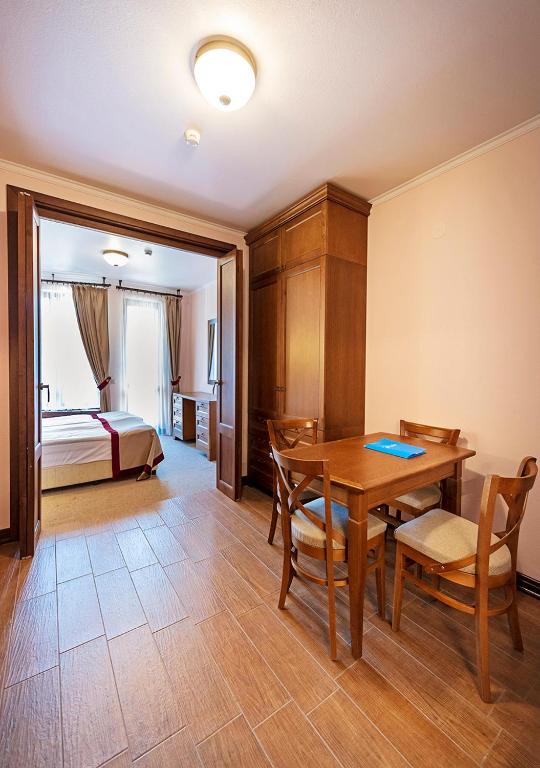 7 Pools Boutique Hotel & SPA photo