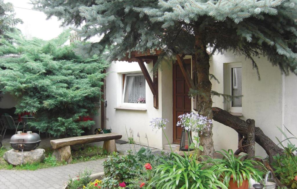 Stunning Home In Heideblick With 5 Bedrooms And Wifi