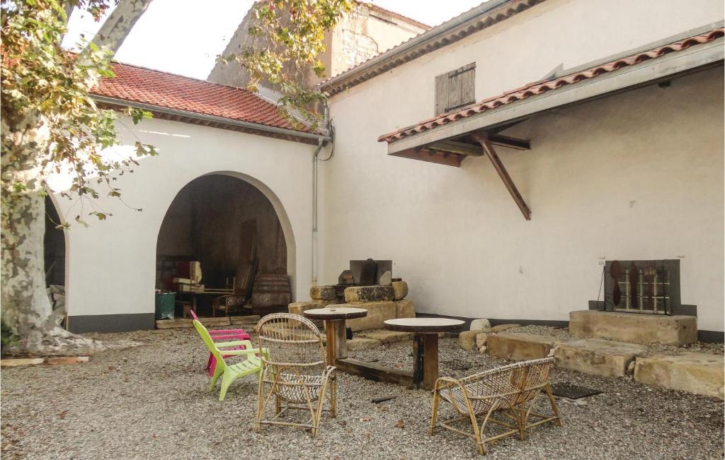 Pet Friendly Home In Narbonne With Sauna - 5