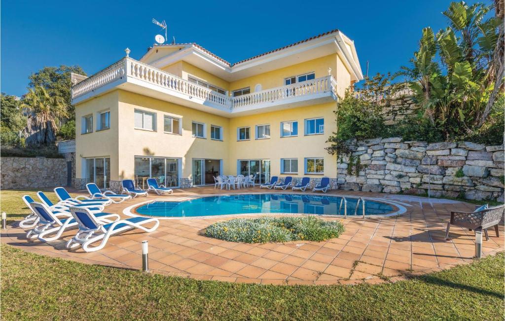 Beach Front Home In Lloret De Mar - 1