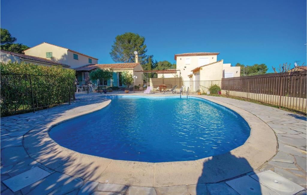Awesome Apartment In Roquebrune Sur Argens - 3