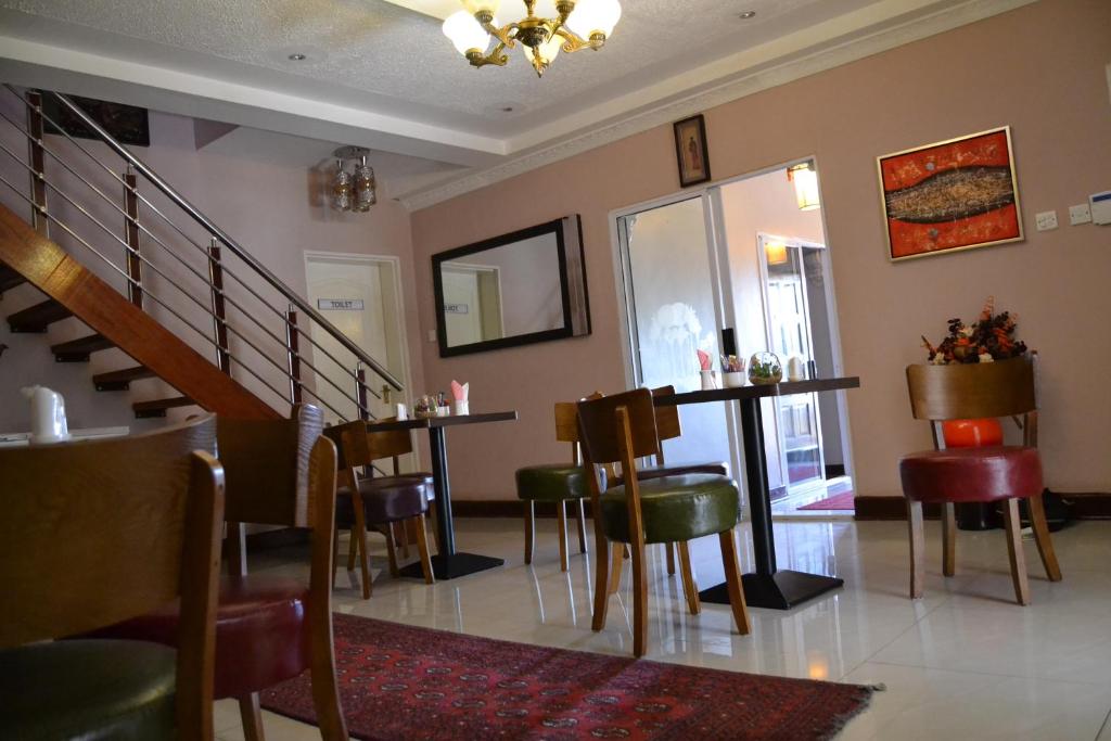 Triple Palms Bed and Breakfast 전경