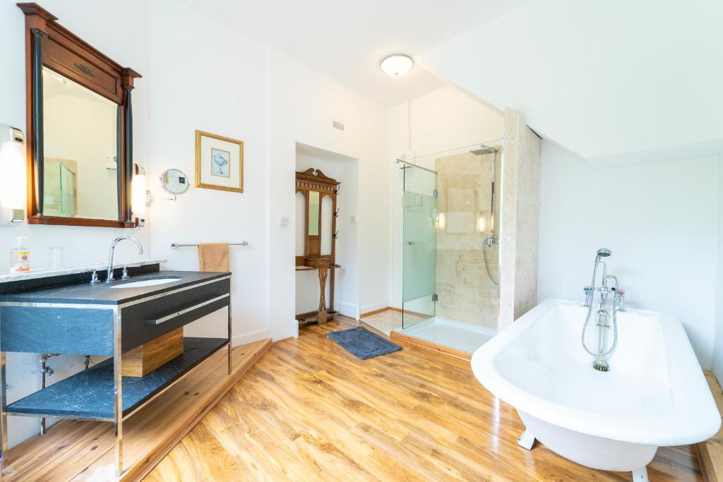 Torridon Estate B&B Rooms and Self catering Holiday Cottages photo