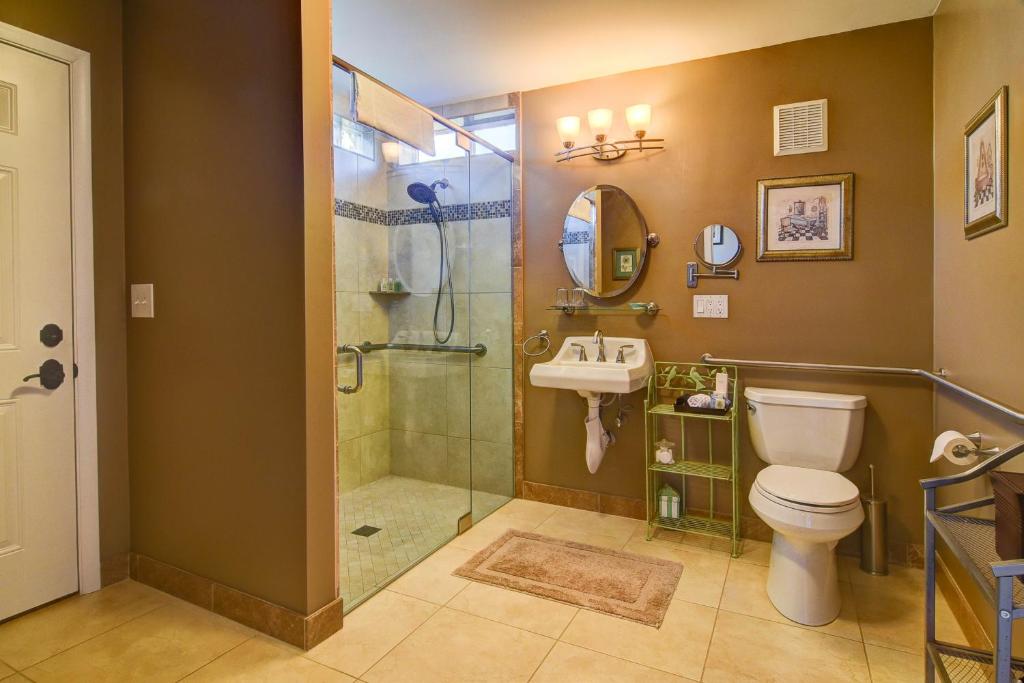 Trumpeter Inn photo